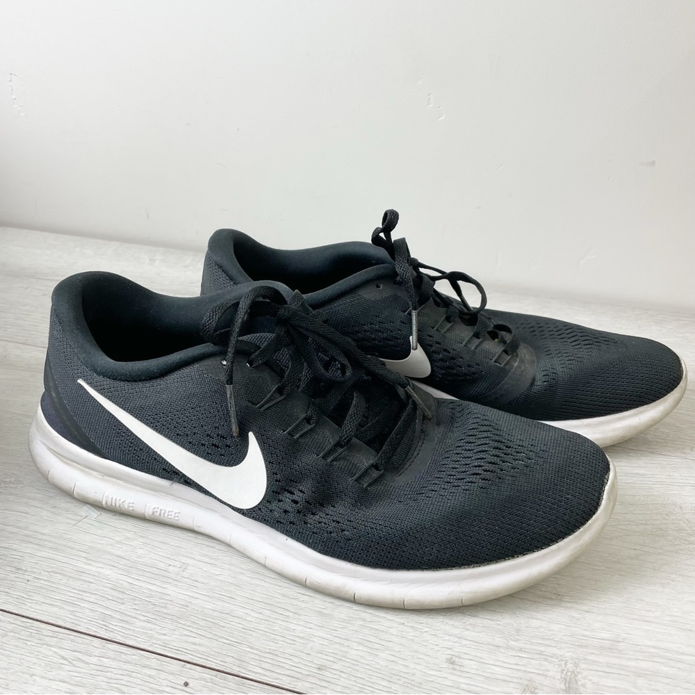 Nike Free RN Sneakers Size 10